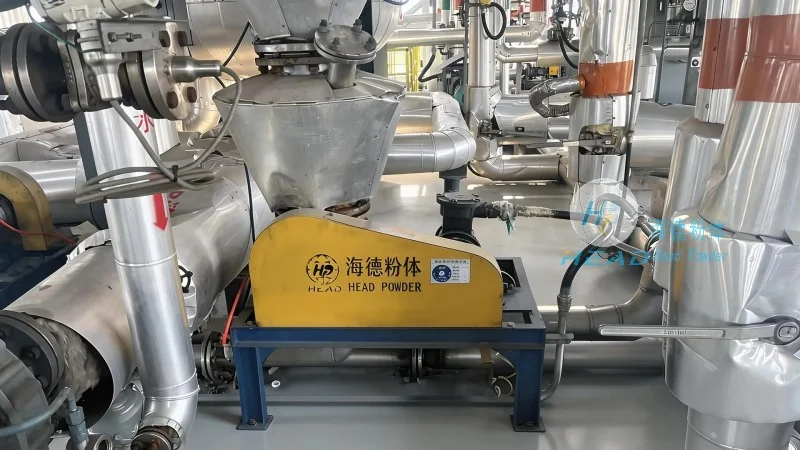 Sistema de Transporte Pneumático e Alimentação Automática para Pó de Cristal de Terra Rara